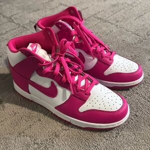Wmns Dunk High ‘Pink Prime’ DD1869-110